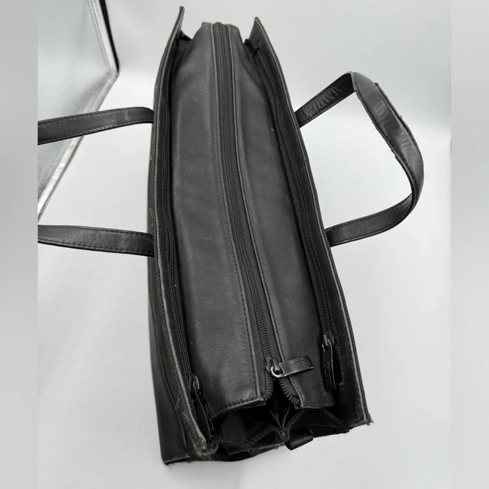 Tumi Bag Black Ballistic Nylon Leather Business Organizer Briefcase